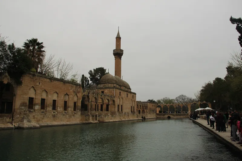 Balyklygöl in Şanlıurfa – der heilige Teich Abrahams