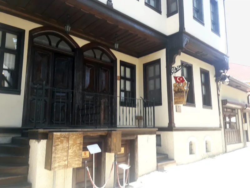 에스키셰히르 독립 박물관 — Kurtuluş Müzesi