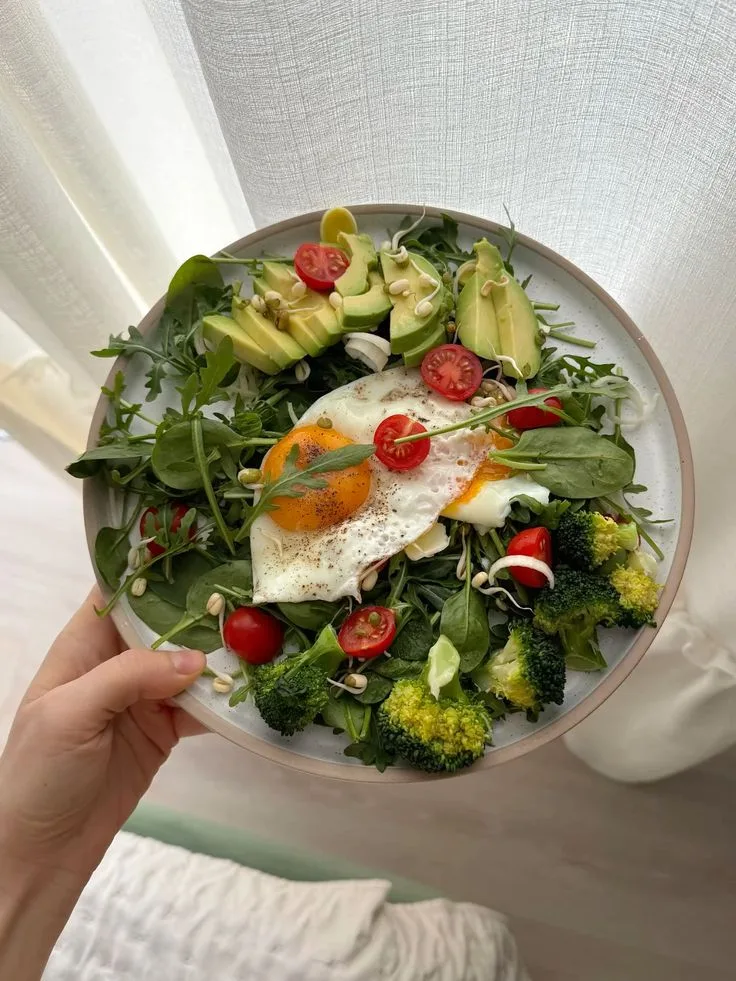 알란야에서 음식 및 레스토랑 콘텐츠 촬영