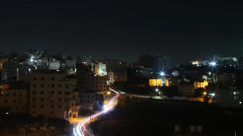 Les Israéliens, qui ont annexé les territoires palestiniens, ont blessé trois Palestiniens en Cisjordanie occupée