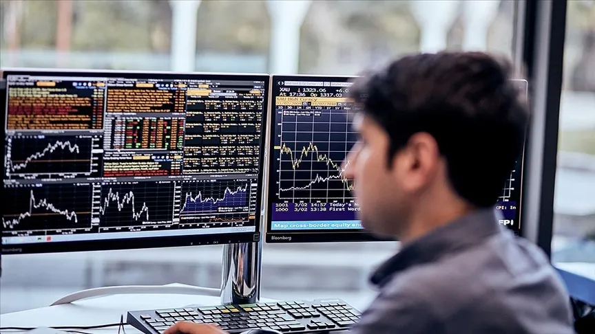 Na komoditných trhoch mali vplyv energetické riziká a očakávania týkajúce sa úrokových sadzieb