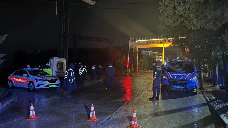 V rámci vyšetrovania podozrenia z úplatkářství prebehli prehliadky v štyroch podnikoch starostu mesta Uşak Yalima, ktorý bol zadržaný