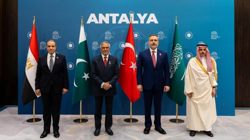 Le ministre Fidan a accueilli la 3e réunion des ministres des Affaires étrangères de la Turquie, de l'Égypte, du Pakistan et de l'Arabie saoudite