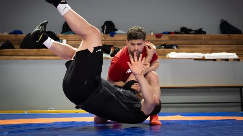 L'heure de l'« or » a sonné pour le lutteur national Osman Göçen