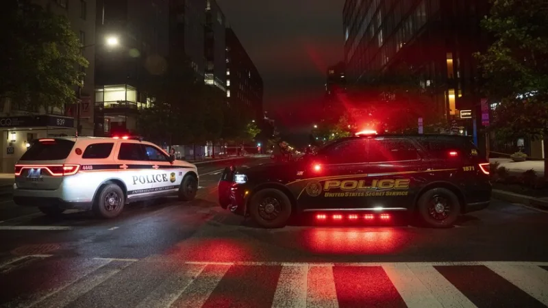 Byla zjištěna totožnost podezřelého z ozbrojeného útoku na večeři Asociace novinářů Bílého domu v USA